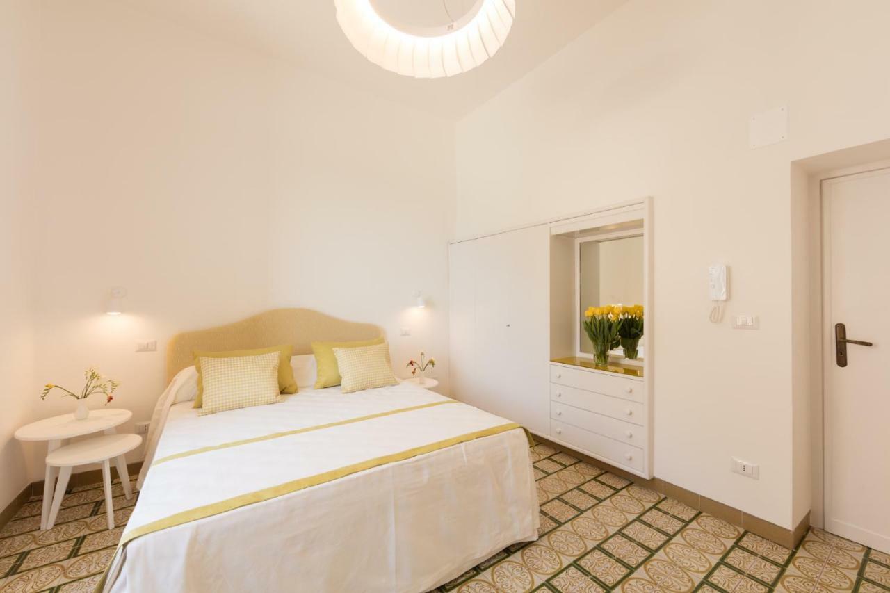 Dimore De Luca- Sea View Guest house *